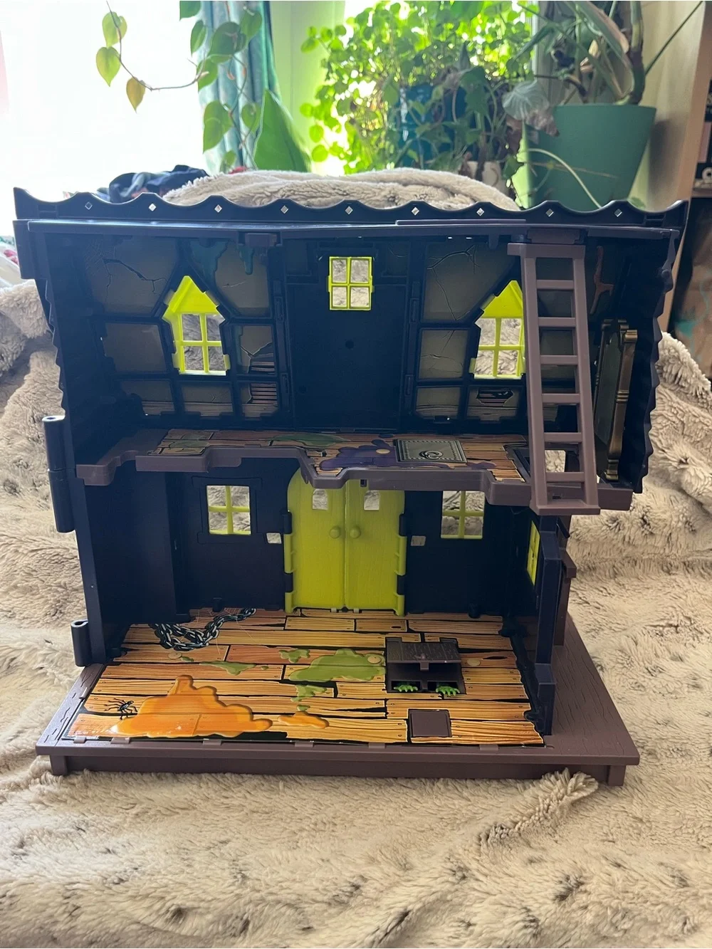 Scooby-Doo Mystery Mansion As Pictured Very Incomplete